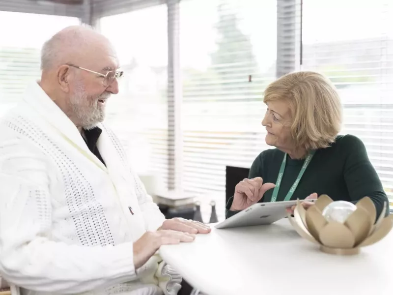 types of homecare, what homecare do i Need, visiting homecare, live-in homecare