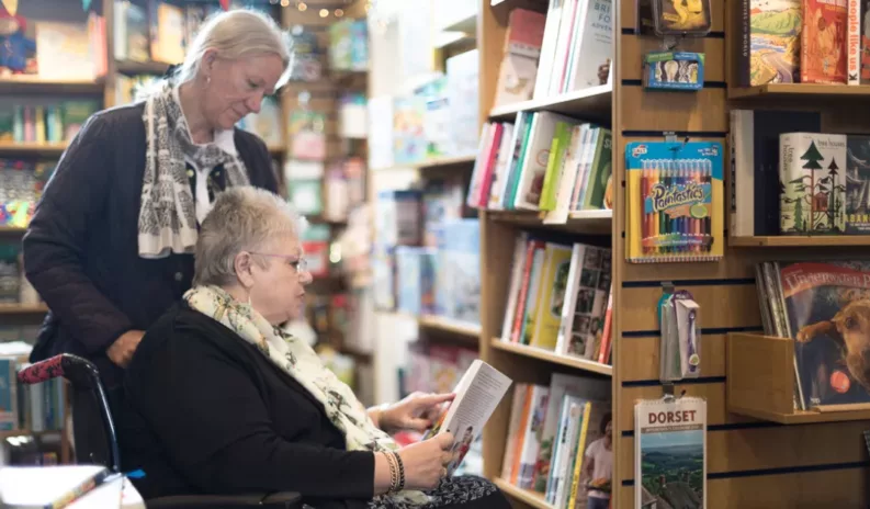 Signs Your Loved One May Need Live-In Care