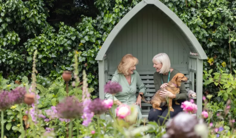 Quality award winning Live-in and Visiting care at your own home and local care professionals GoodOaks Homecare Maidenhead and Windsor homecare