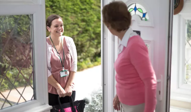 Living with dementia - the benefits of staying at home